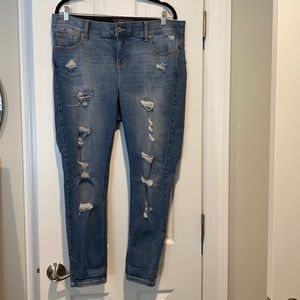 Torrid distressed stretch jeggings size 16 short